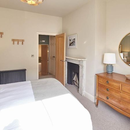 Host & Stay - The Salt Nook Уитби Экстерьер фото