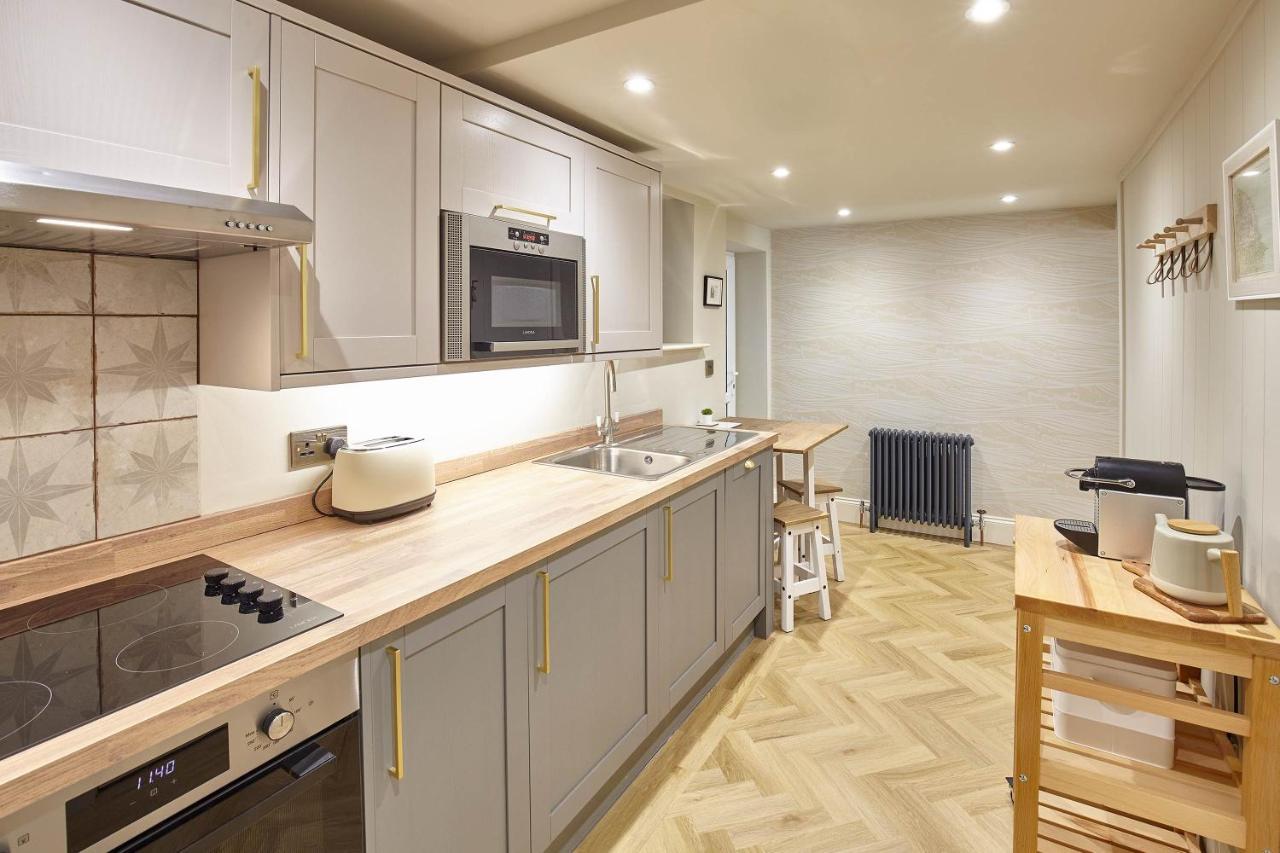 Host & Stay - The Salt Nook Уитби Экстерьер фото