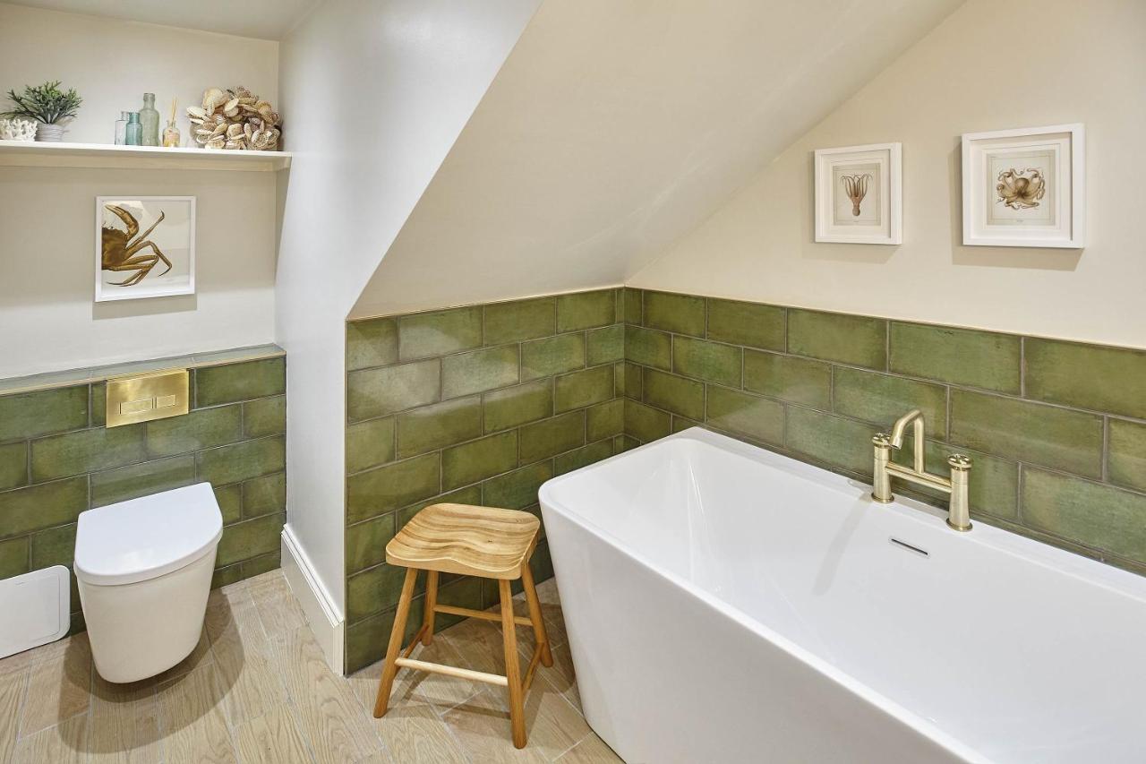 Host & Stay - The Salt Nook Уитби Экстерьер фото